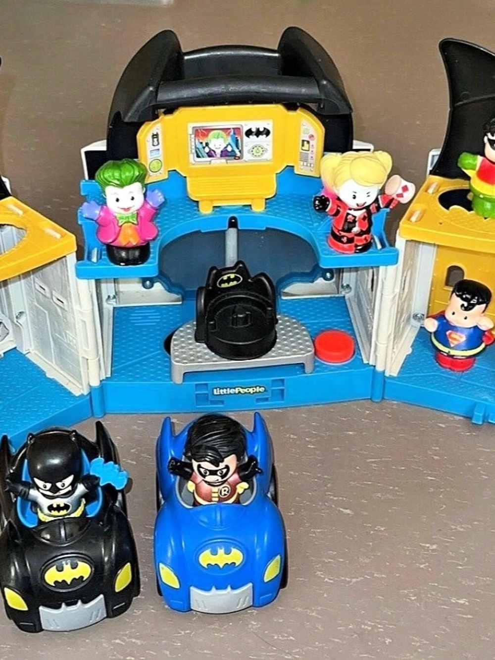 Little People Batman Playset with Vehicles